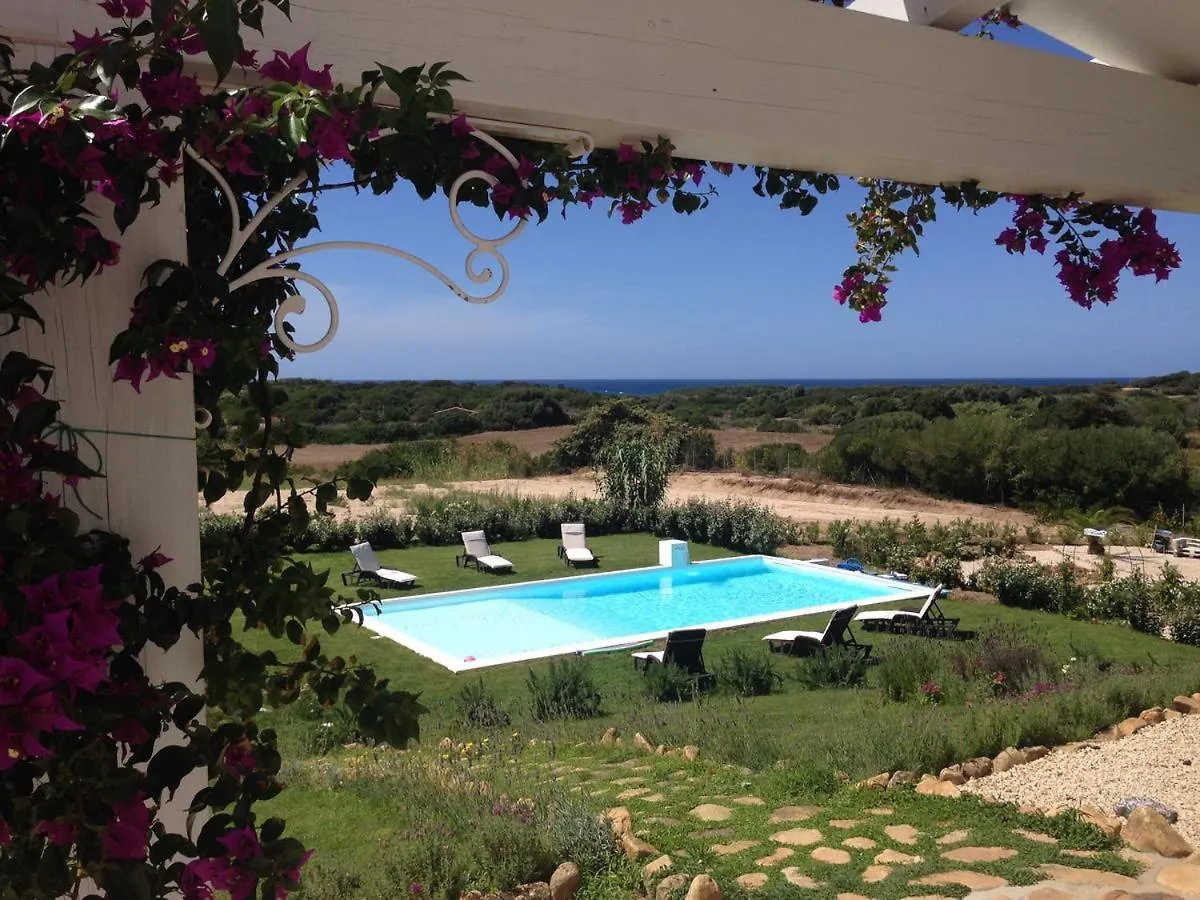 Villa Enga, With Pool, In Front Of The Sea And In The Middle Of Wineyards Badesi
