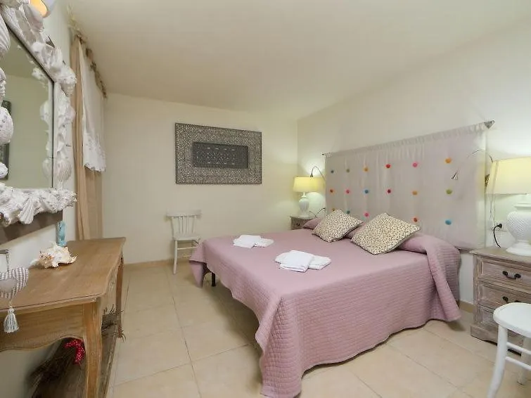 Villa Enga, With Pool, In Front Of The Sea And In The Middle Of Wineyards Badesi 0*,  Italy