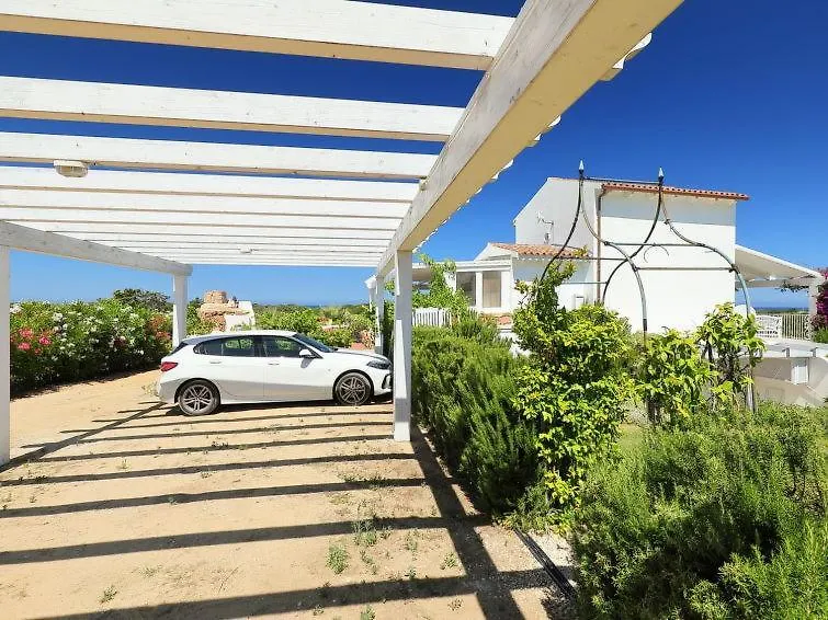 Villa Enga, With Pool, In Front Of The Sea And In The Middle Of Wineyards Badesi Italy